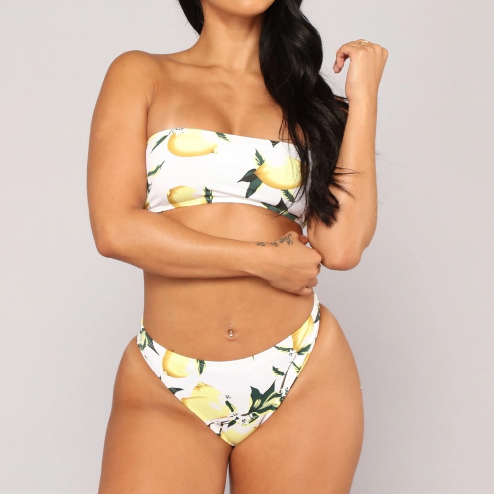 New FashionNova Lemon Bikini